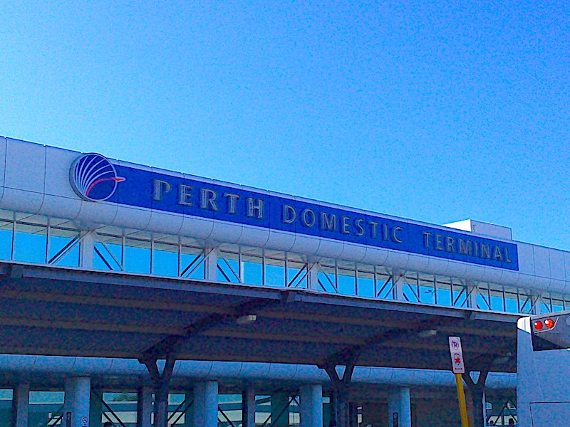 オーストラリア　空港
